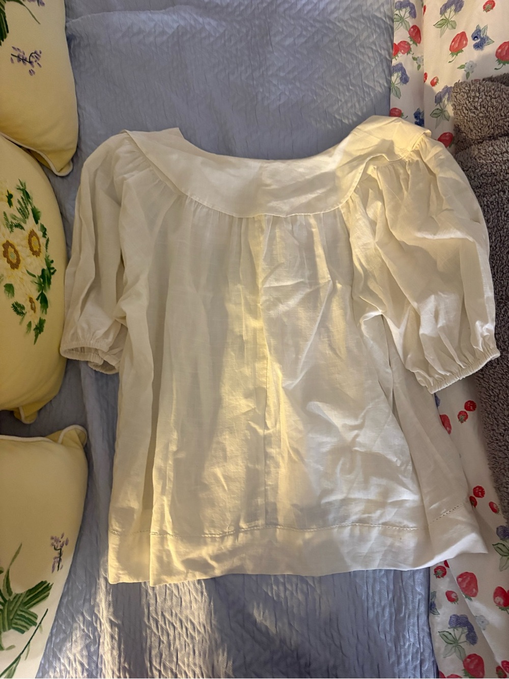 THE GREAT. Cream Rounded Collar Ruffled Blouse - Picture 3 of 3